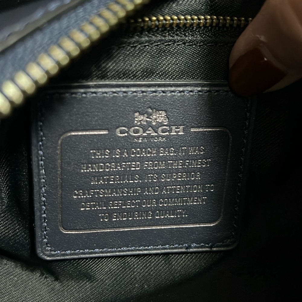 COACH BROOKLYN 34 Carryall handbag. Navy blue pebbled leather. Free dust bag - Picture 11 of 16